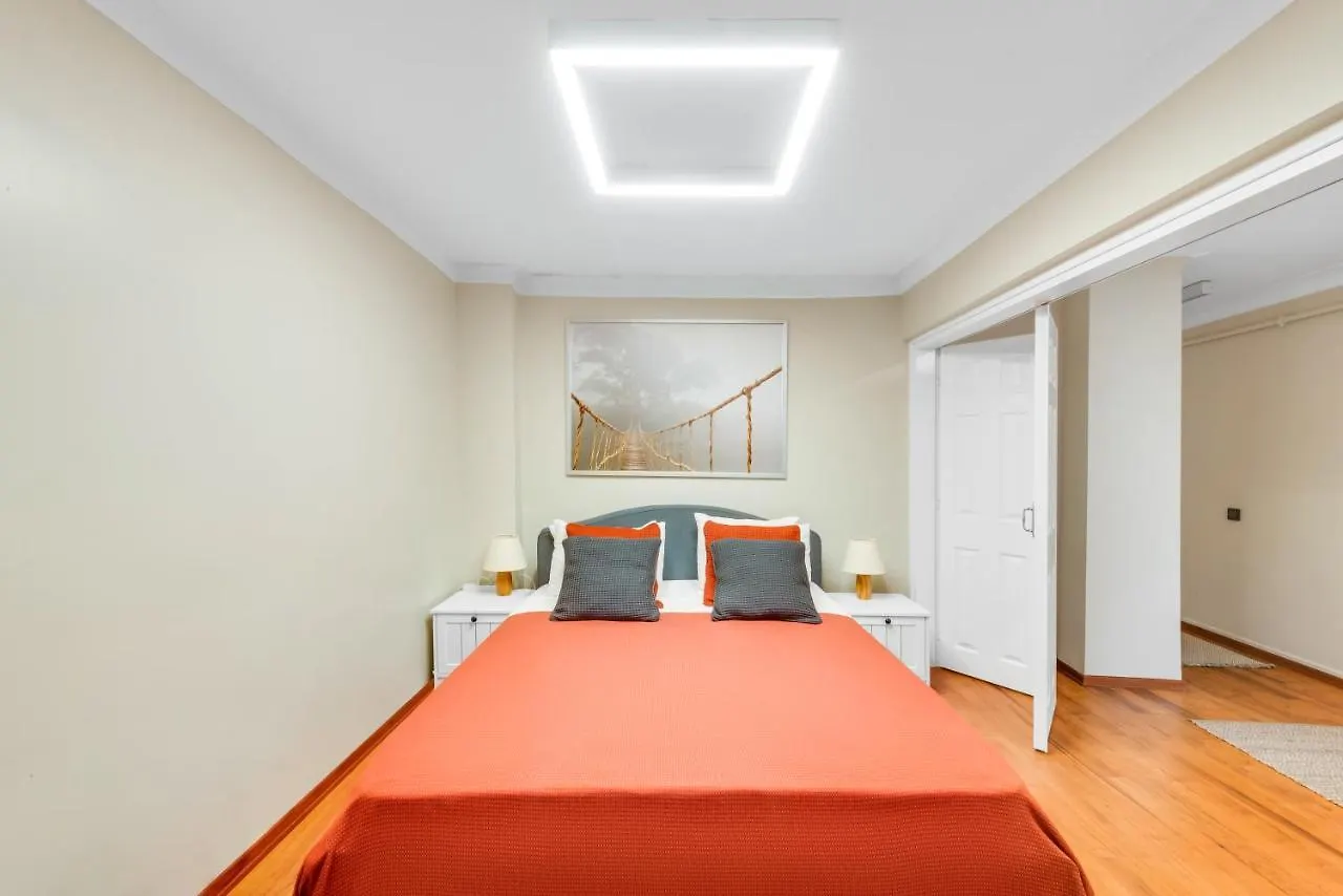 Modern Flat In The Heart Of Istanbul Apartment